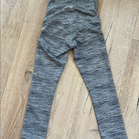 Lululemon leggings - Picture 2 of 4